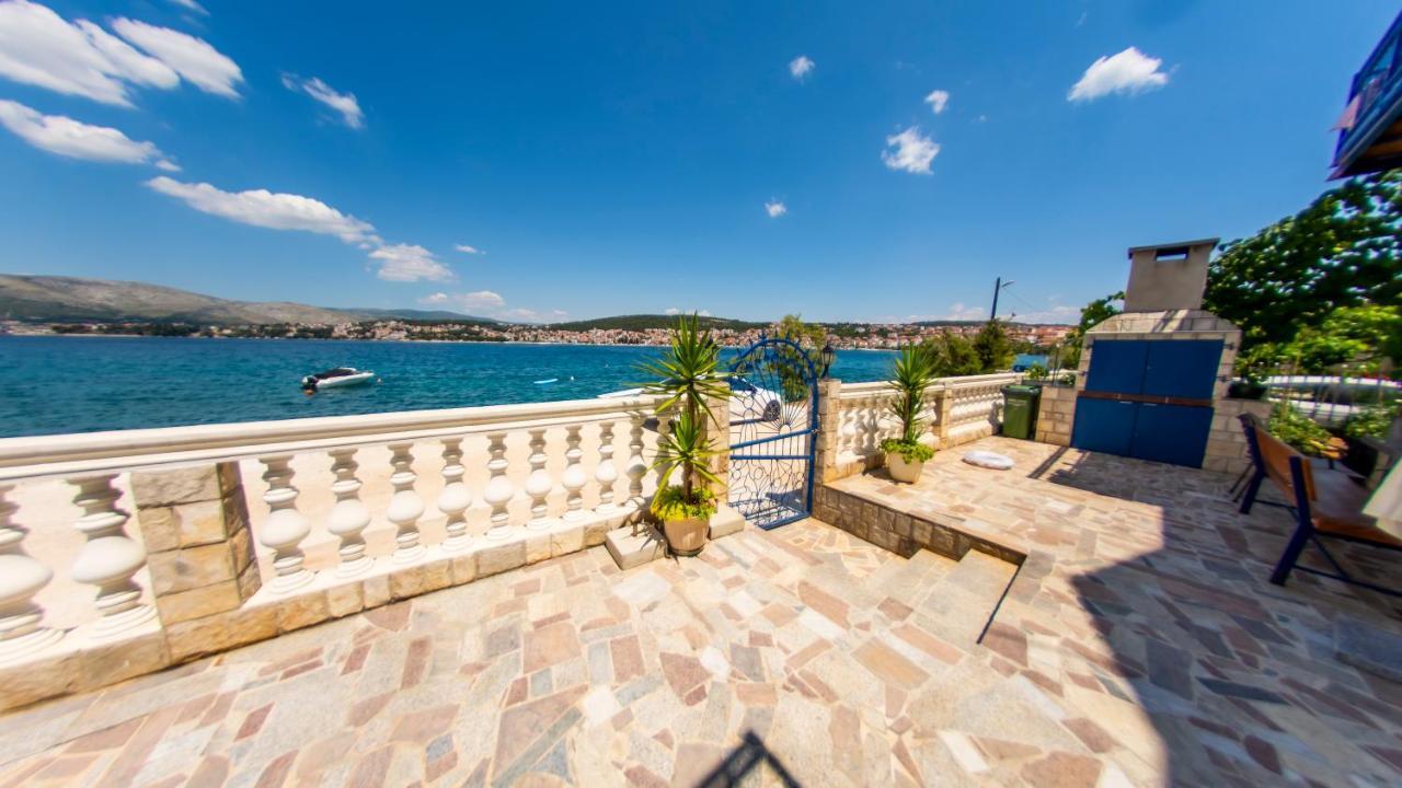 Planikovica Apartments Trogir Exterior photo